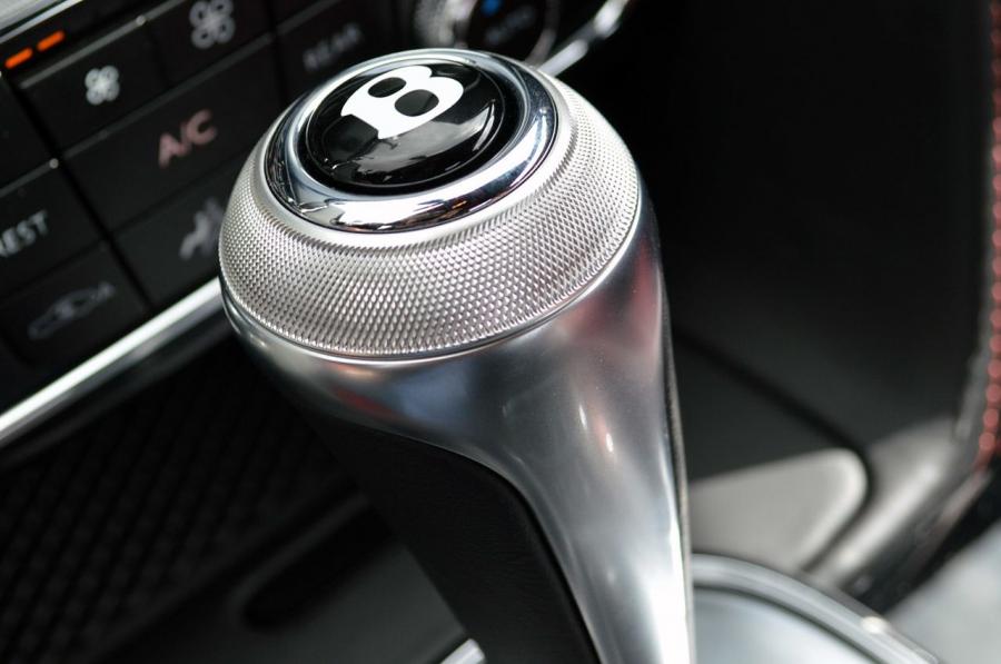  Bentley Continental GT V8 S 2014 года  (фото 23 из 35)